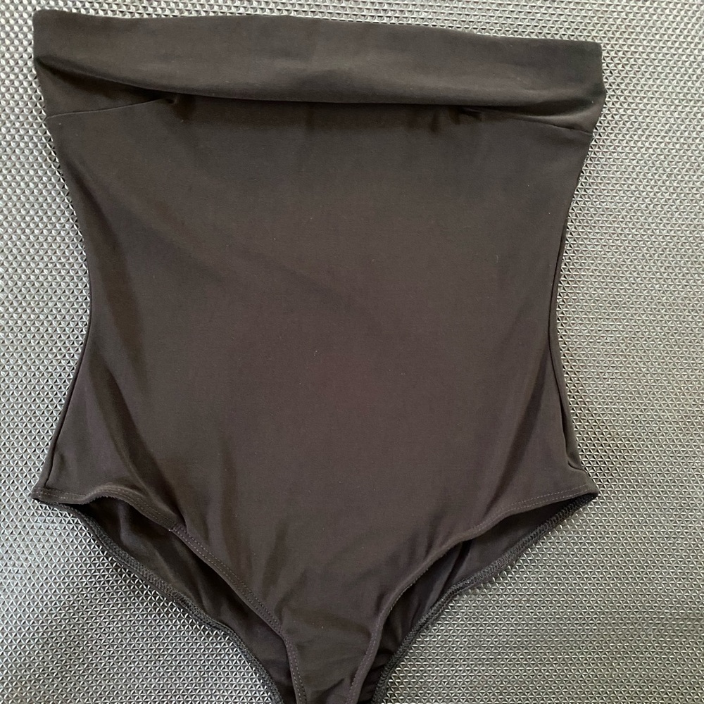 FASHION NOVA Elianna Tube Bodysuit